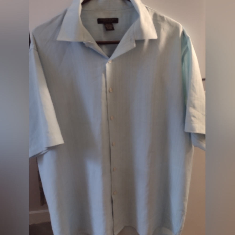 Domani Classic Blue Dress Shirt Size XL.